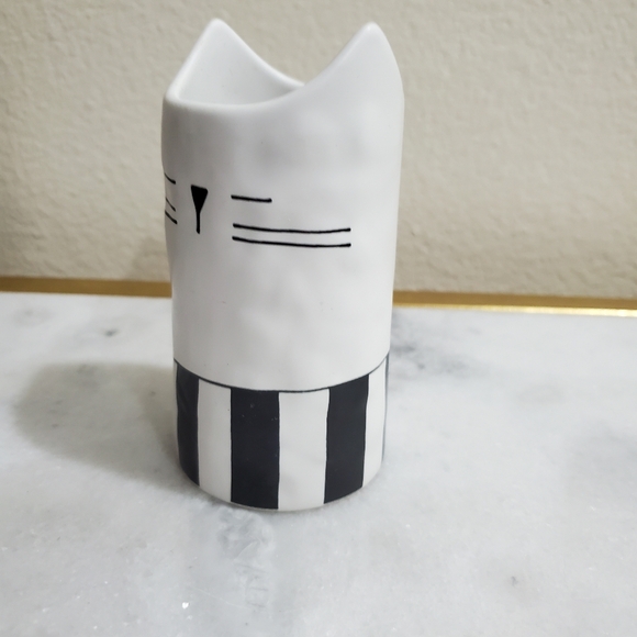 IKEA Black and White Cat Vase - Picture 2 of 7